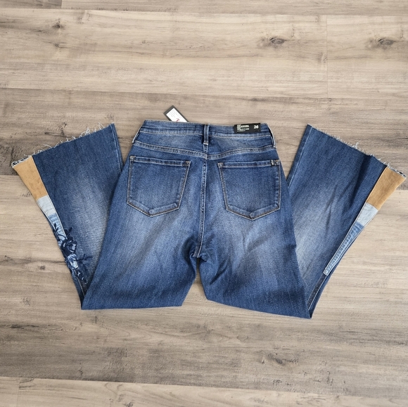 NWT - Buffalo David Bitton High Rise Leg Opening Embroidered Jeans 26 - Picture 11 of 15